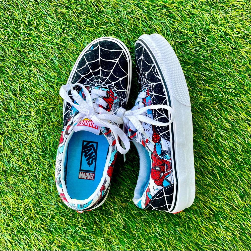 (SOLD ⛔️) Spider-Man Vans Skate Sneakers, Marvel Shoes